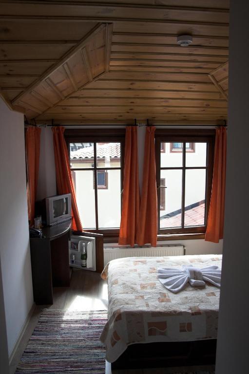 Hotel Old Times Asenovgrad Room photo